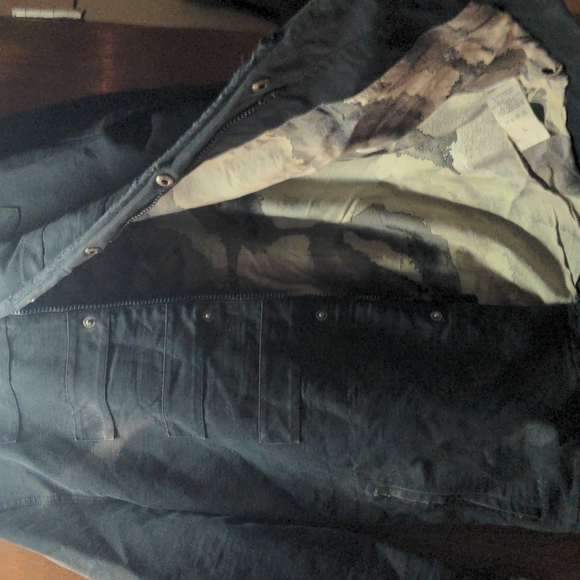 Vintage Vans off the wall coat - Picture 3 of 10